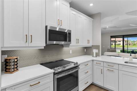 15249 Zeno Way 102, Naples FL - photo 6 of 50