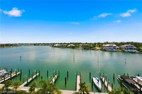 2400 Gulf Shore Blvd N 502, Naples FL - photo 13 of 50