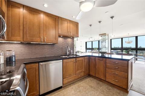 2400 Gulf Shore Blvd N 502, Naples FL - photo 18 of 50