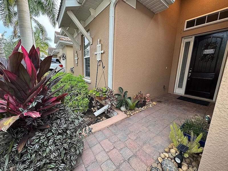 3 bedroom SingleFamilyResidence at 3546 Bridgewell Ct, Lindsford, Fort Myers — photo 2