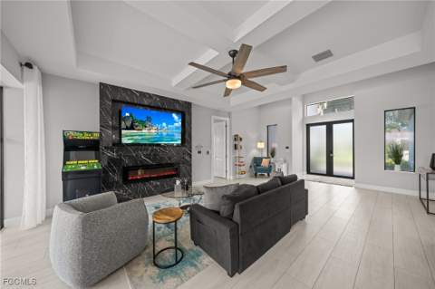1923 SW 8th Ct, Cape Coral FL - photo 15 of 38