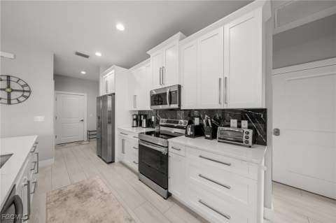 1923 SW 8th Ct, Cape Coral FL - photo 9 of 38