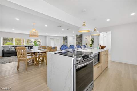1377 Sand Castle Rd, Sanibel FL - photo 13 of 49
