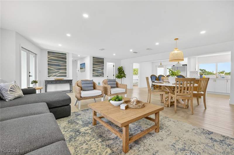 4 bedroom SingleFamilyResidence at 1377 Sand Castle Rd, The Dunes Sanibel Island, Sanibel — photo 2
