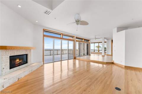 406 Gulf Bend Dr, Captiva FL - photo 14 of 47