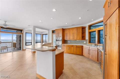 406 Gulf Bend Dr, Captiva FL - photo 7 of 47