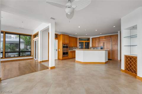 406 Gulf Bend Dr, Captiva FL - photo 8 of 47