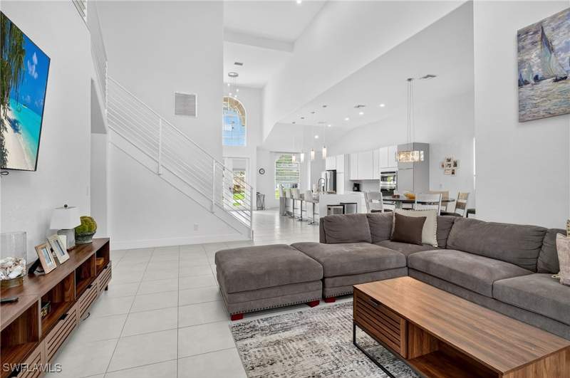 4 bedroom SingleFamilyResidence at 1917 SW 51st St, Cape Coral, Cape Coral — photo 4