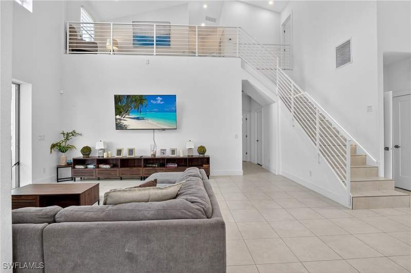 4 bedroom SingleFamilyResidence at 1917 SW 51st St, Cape Coral, Cape Coral — photo 5