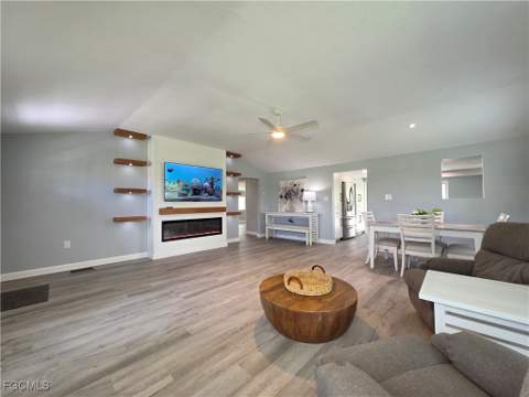 18387 Pioneer Rd, Fort Myers FL - photo 7 of 50