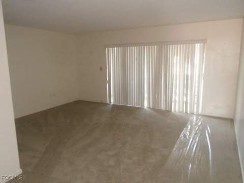 708 Victoria Dr 206, Cape Coral FL - photo 11 of 18