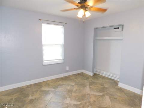 1217 NE 1st Pl, Cape Coral FL - photo 14 of 47