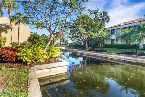 5015 Harbortown Ln 104, Fort Myers FL - photo 23 of 40