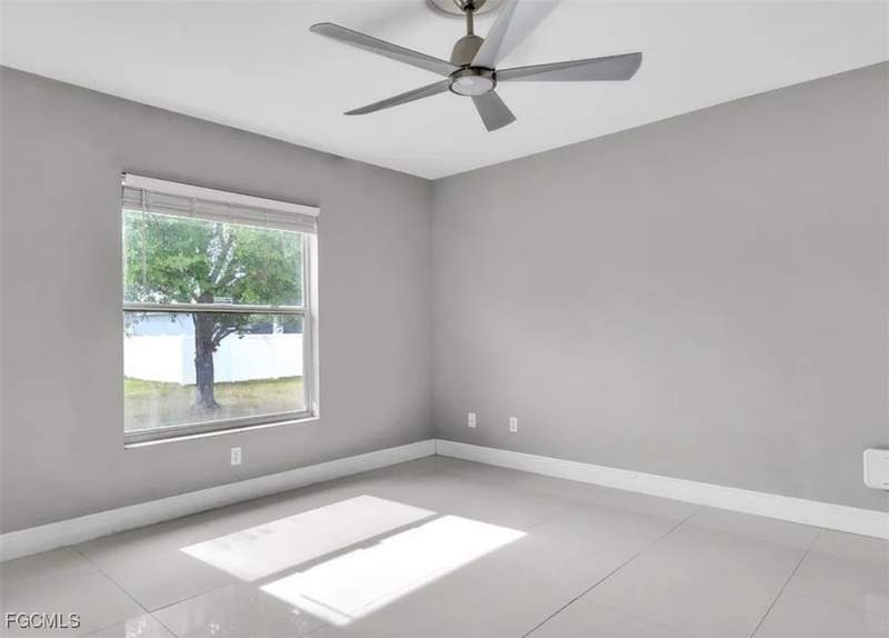 3 bedroom SingleFamilyResidence at 1526 NW 21st Pl, Cape Coral, Cape Coral — photo 2