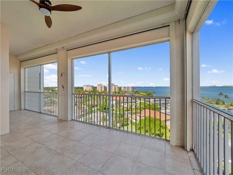 3 bedroom Condominium at 14819 Laguna Dr 703, Harbor Place Vista Condominium, Fort Myers — photo 2