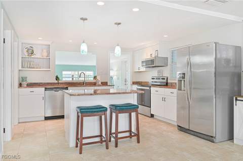 2500 Harbor View Dr, Matlacha FL - photo 19 of 37