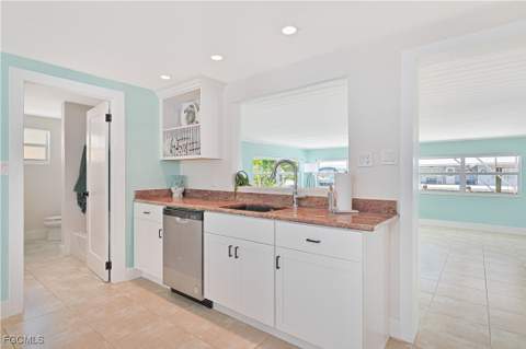 2500 Harbor View Dr, Matlacha FL - photo 23 of 37