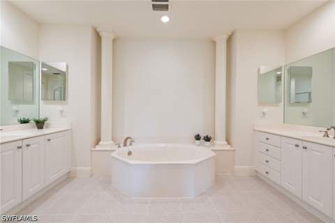 9223 Corfu Ct 104, Naples FL - photo 14 of 50