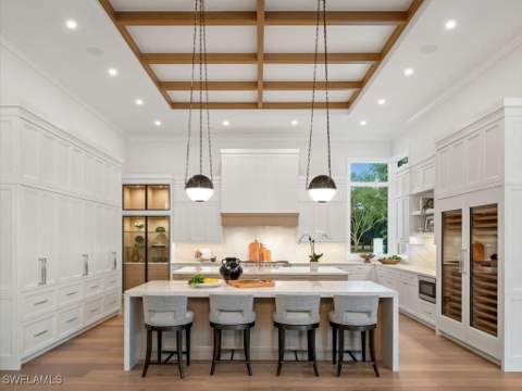 208 Hickory Rd, Naples FL - photo 10 of 50