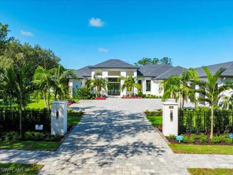 208 Hickory Rd, Naples FL - photo 12 of 50