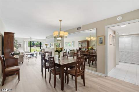 5905 Trailwinds Dr 816, Fort Myers FL - photo 13 of 39