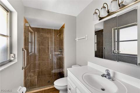 536 Pangola Dr, North Fort Myers FL - photo 16 of 33