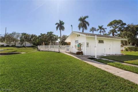 536 Pangola Dr, North Fort Myers FL - photo 24 of 33
