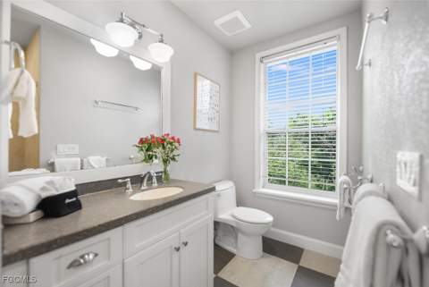 1124 Longifolia Ct, Captiva FL - photo 11 of 50