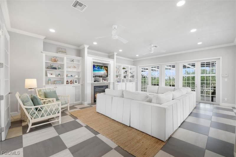 5 bedroom SingleFamilyResidence at 1124 Longifolia Ct, South Seas Plantation Resort, Captiva — photo 4