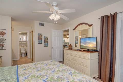 5445 Peppertree Dr 9, Fort Myers FL - photo 14 of 30