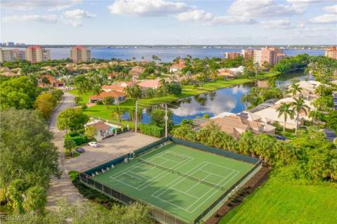 5445 Peppertree Dr 9, Fort Myers FL - photo 23 of 30