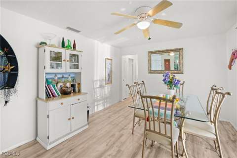 4517 Vinsetta Ave, North Fort Myers FL - photo 10 of 27