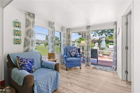 4517 Vinsetta Ave, North Fort Myers FL - photo 14 of 27