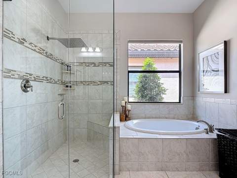 10264 Porto Romano Dr, Miromar Lakes FL - photo 12 of 46