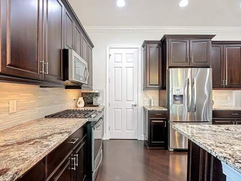 10264 Porto Romano Dr, Miromar Lakes FL - photo 16 of 46