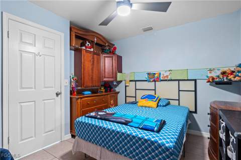 2816 NE 5th Pl, Cape Coral FL - photo 14 of 28