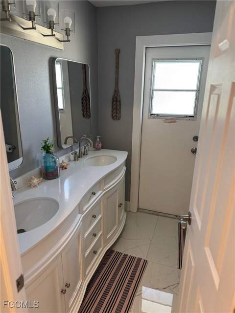4928 SW 1st Ct, Cape Coral FL - photo 9 of 11