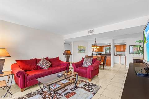 4120 Steamboat Bend E 104, Fort Myers FL - photo 11 of 41