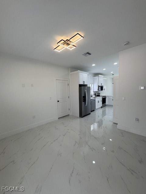 520 Millcreek St, Lehigh Acres FL - photo 10 of 33