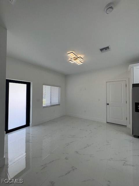 520 Millcreek St, Lehigh Acres FL - photo 9 of 33