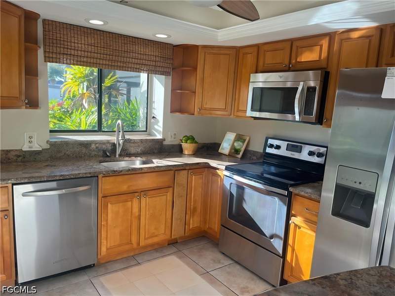2 bedroom Attached at 1709 Bent Tree Cir, Seven Lakes, Fort Myers — photo 5