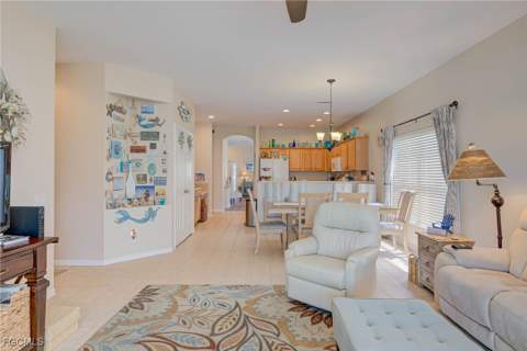 9005 Falcon Pointe Loop, Fort Myers FL - photo 13 of 38