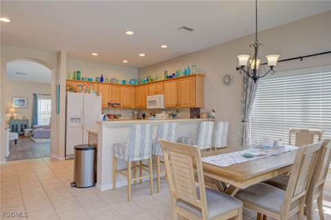 9005 Falcon Pointe Loop, Fort Myers FL - photo 14 of 38