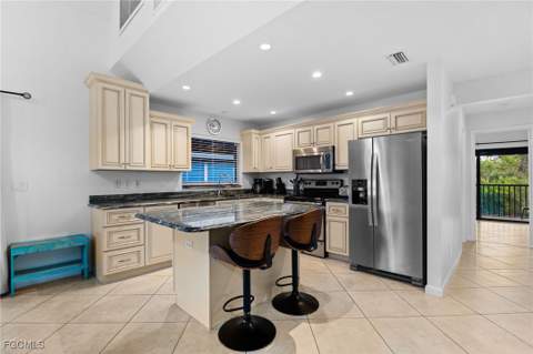 1811 Olde Middle Gulf Dr 14, Sanibel FL - photo 10 of 50