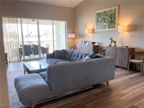 3060 Horizon Ln 1404, Naples FL - photo 12 of 40