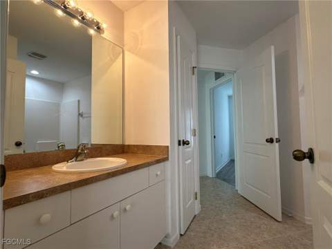 122 NW 15th Ter, Cape Coral FL - photo 23 of 42
