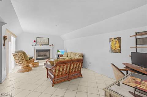 11822 Quail Run Dr, Fort Myers FL - photo 16 of 33