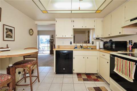 4728 Orange Grove Blvd 3, North Fort Myers FL - photo 15 of 50
