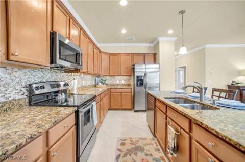 14513 Lanier Ct, Naples FL - photo 20 of 45