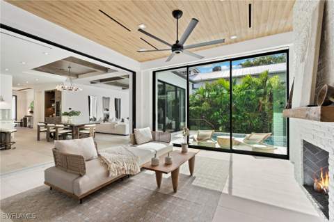 273 10th Ave S, Naples FL - photo 8 of 13